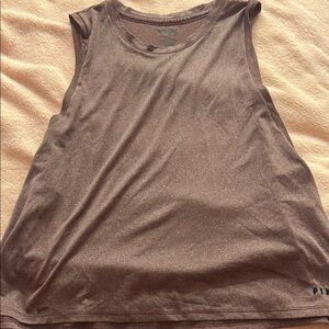 cute sleeveless top!